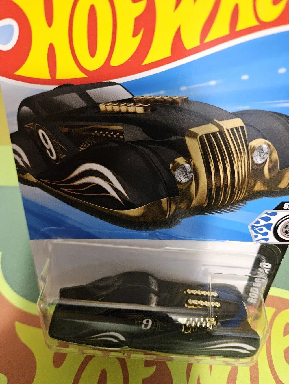 HotWheels Screamliner Black & Gold Die-Cast Car